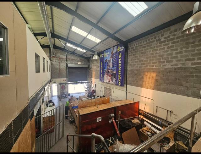 414M² WAREHOUSE TO LET IN MAITLAND